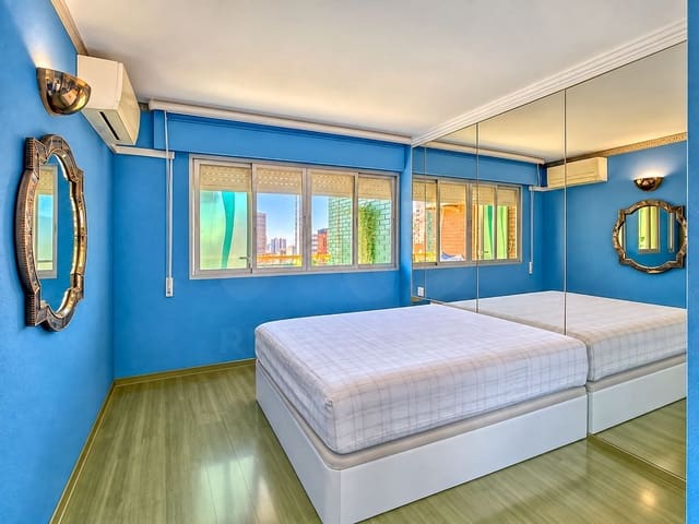 2 bedroom Penthouse for sale in Juzgados - Plaza de Toros, Benidorm with pool garage - € 310,000 (Ref: 10079994)