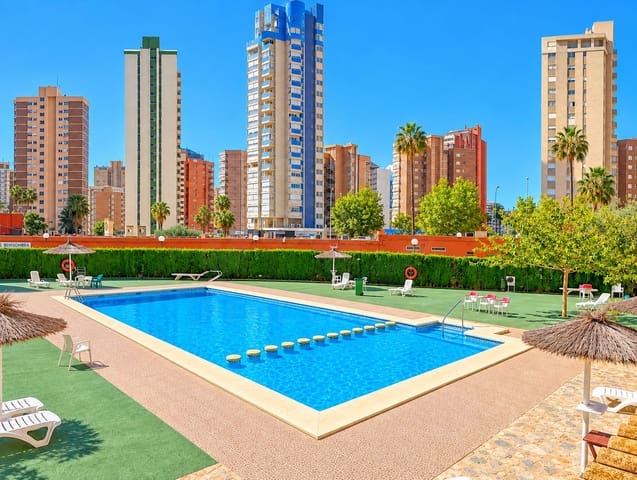 2 bedroom Penthouse for sale in Juzgados - Plaza de Toros, Benidorm with pool garage - € 310,000 (Ref: 10079994)