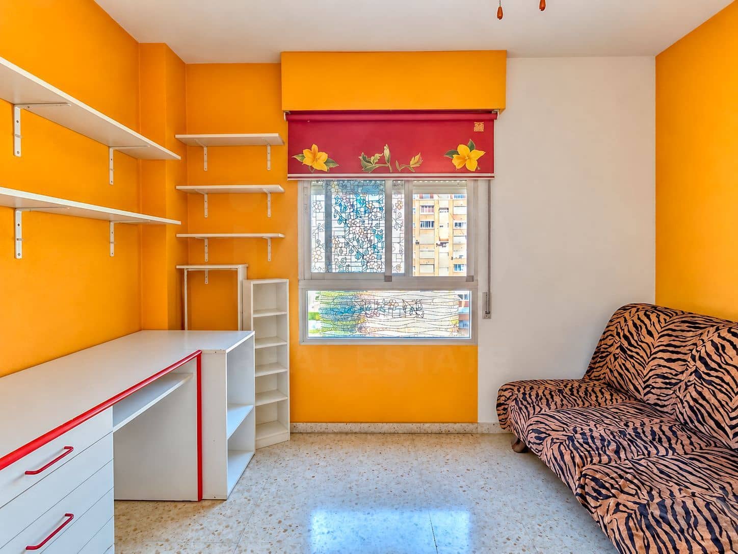 2 bedroom Penthouse for sale in Benidorm with pool garage - € 310,000 (Ref: 10079994)