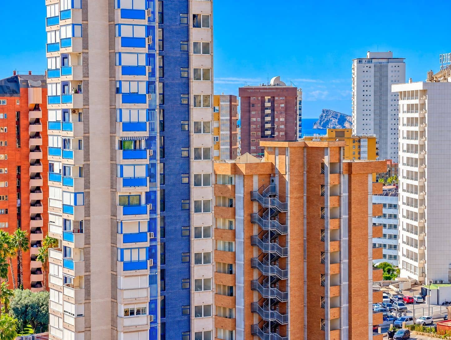 2 bedroom Penthouse for sale in Benidorm with pool garage - € 310,000 (Ref: 10079994)