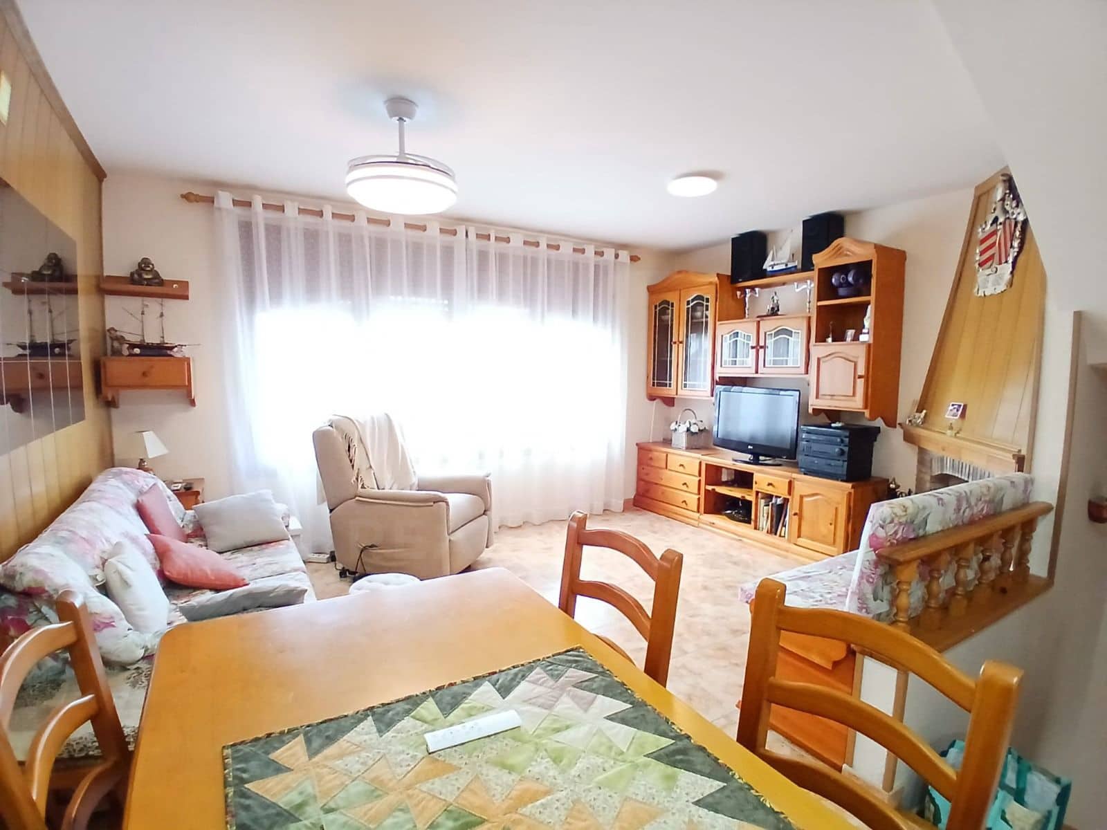 4 slaapkamer Villa te koop in Torredembarra met zwembad garage - € 285.000 (Ref: 10080007)
