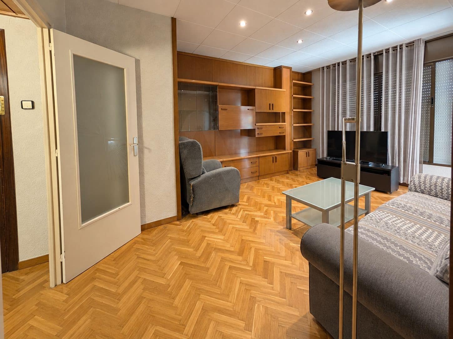 Leilighet til salgs i Barcelona by - € 329 000 (Ref: 10080281)
