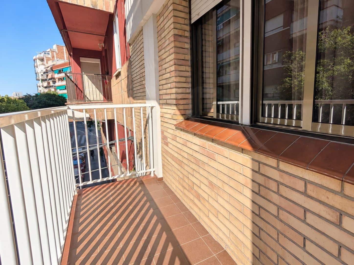 Leilighet til salgs i Barcelona by - € 329 000 (Ref: 10080281)