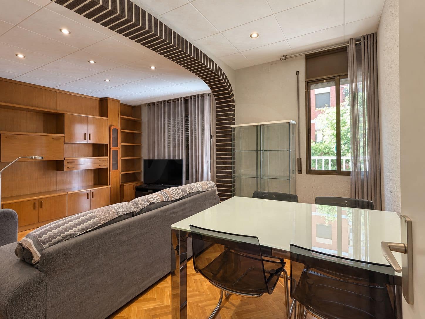 Leilighet til salgs i Barcelona by - € 329 000 (Ref: 10080281)