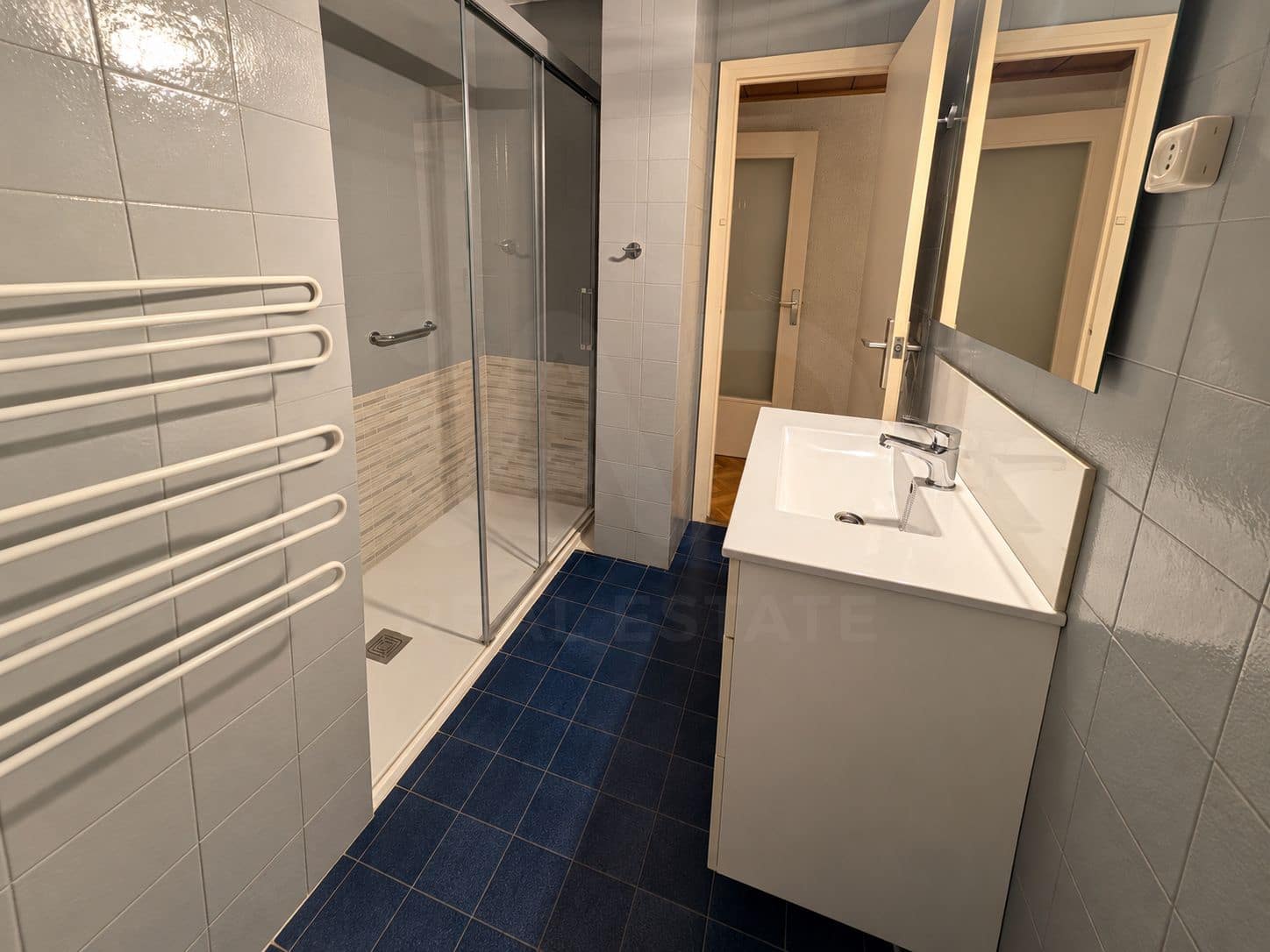 Leilighet til salgs i Barcelona by - € 329 000 (Ref: 10080281)