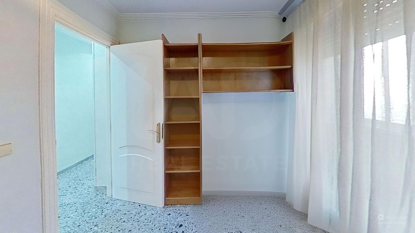 Ático de 5 habitaciones en Torrellano en venta - 310.000 € (Ref: 10080284)