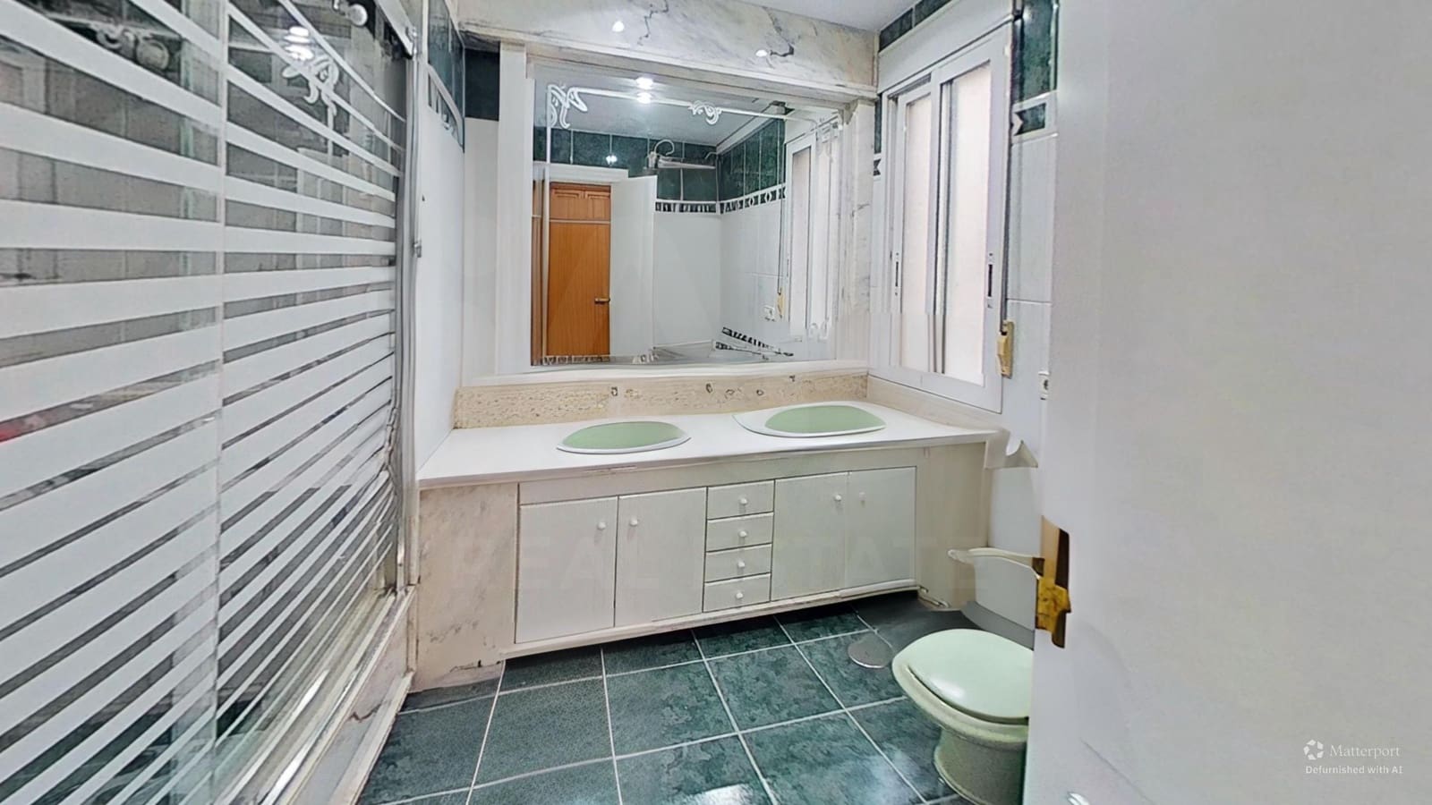 Ático de 5 habitaciones en Torrellano en venta - 310.000 € (Ref: 10080284)