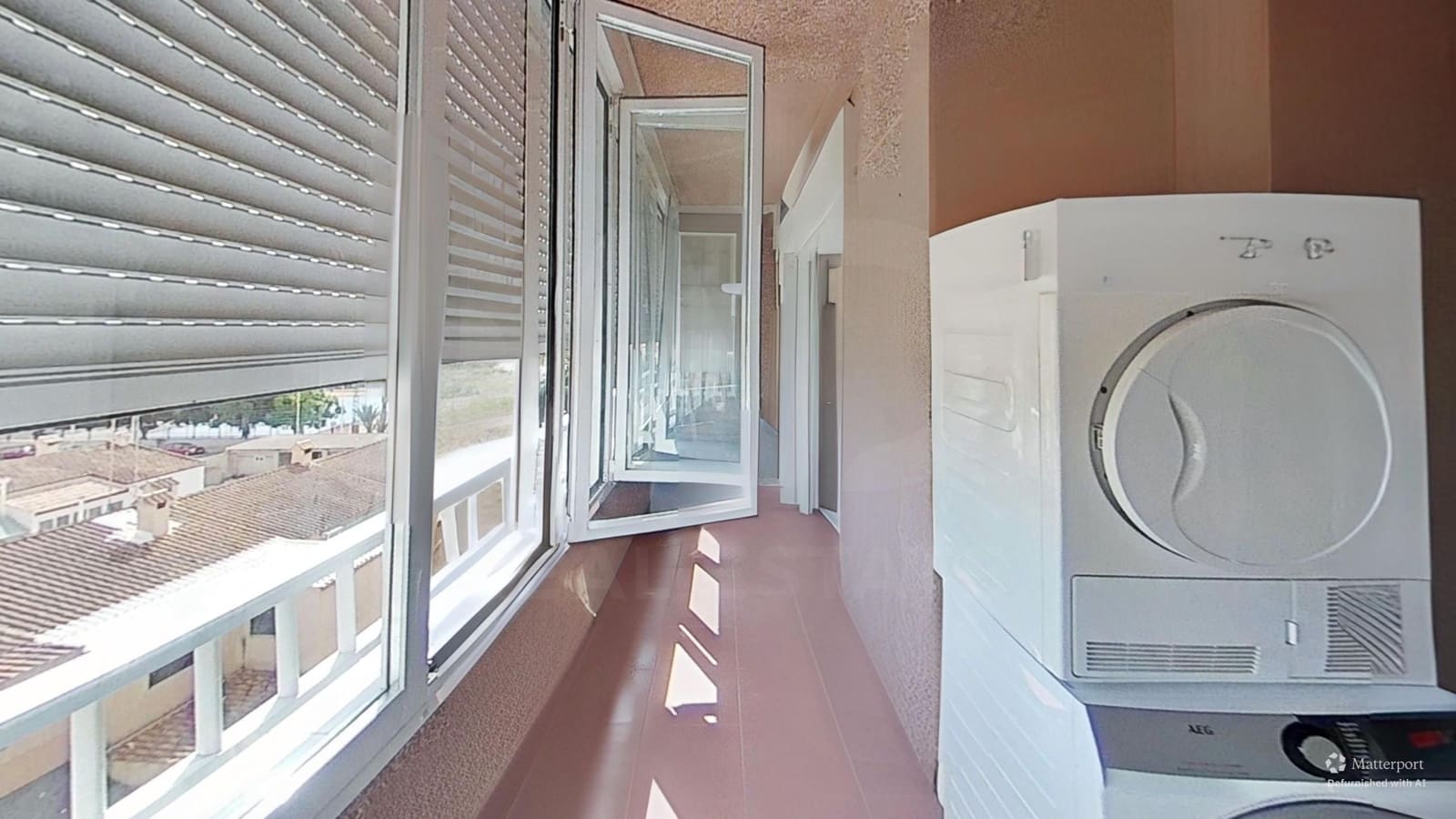 5 bedroom Penthouse for sale in Torrellano with garage - € 275,000 (Ref: 10080284)