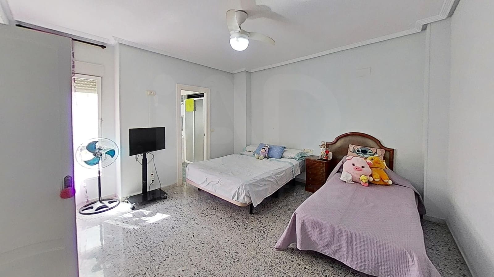 5 bedroom Penthouse for sale in Torrellano with garage - € 275,000 (Ref: 10080284)