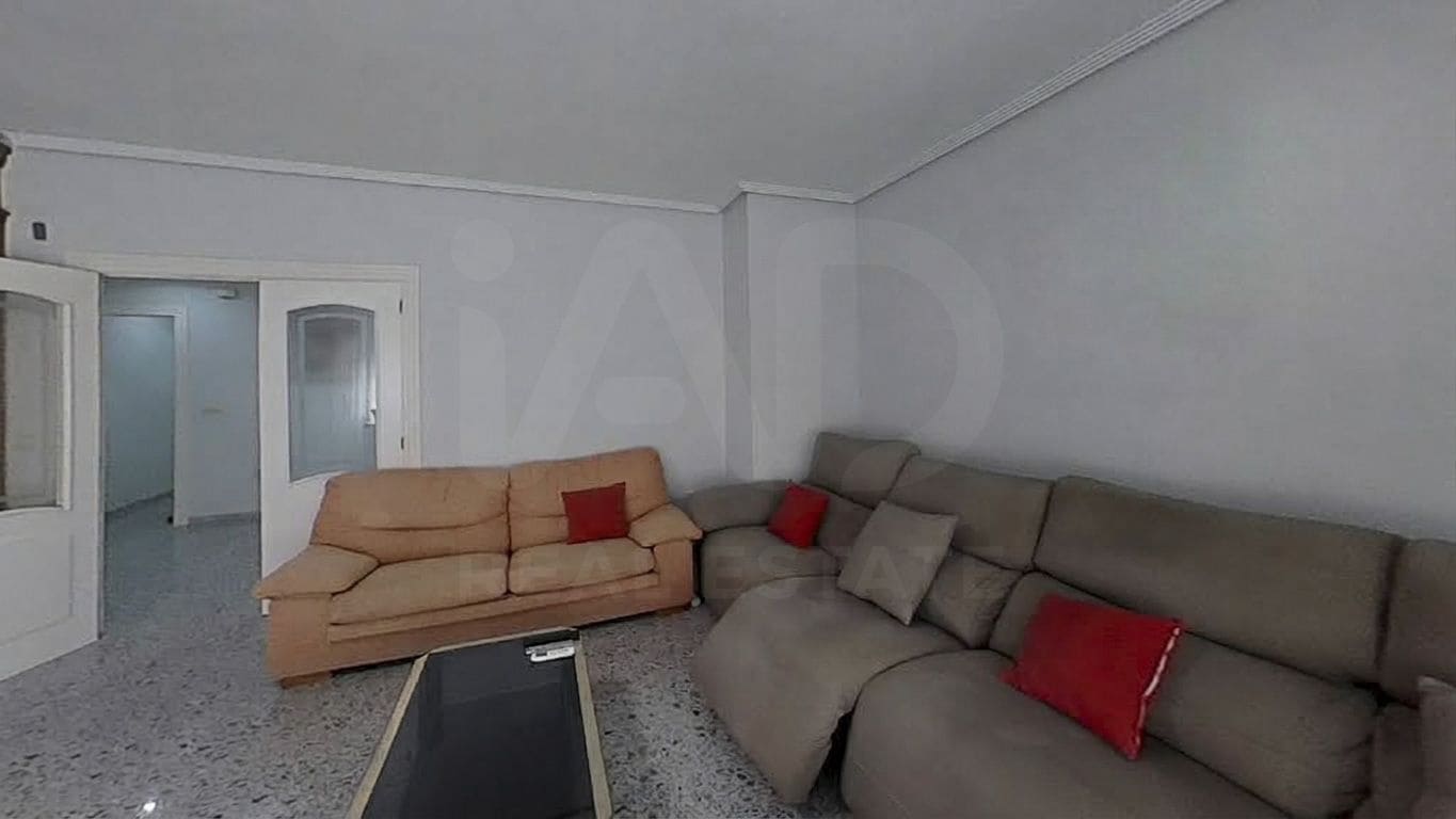 5 bedroom Penthouse for sale in Torrellano with garage - € 275,000 (Ref: 10080284)