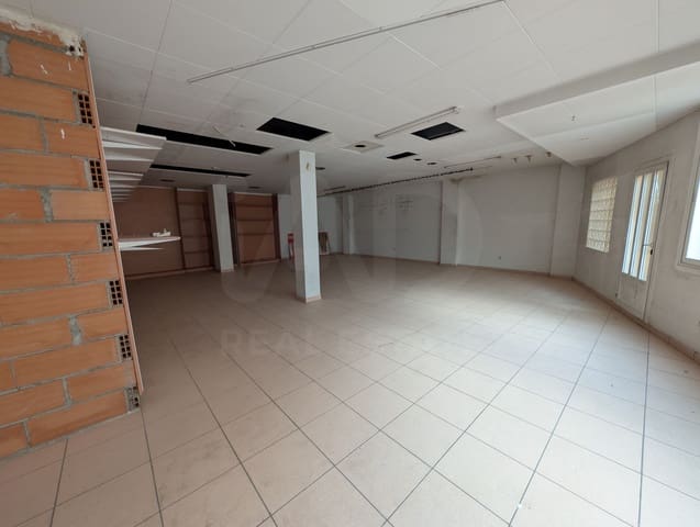 Komercyjne na sprzedaż w Manresa - 470 000 € (Ref: 10080293)