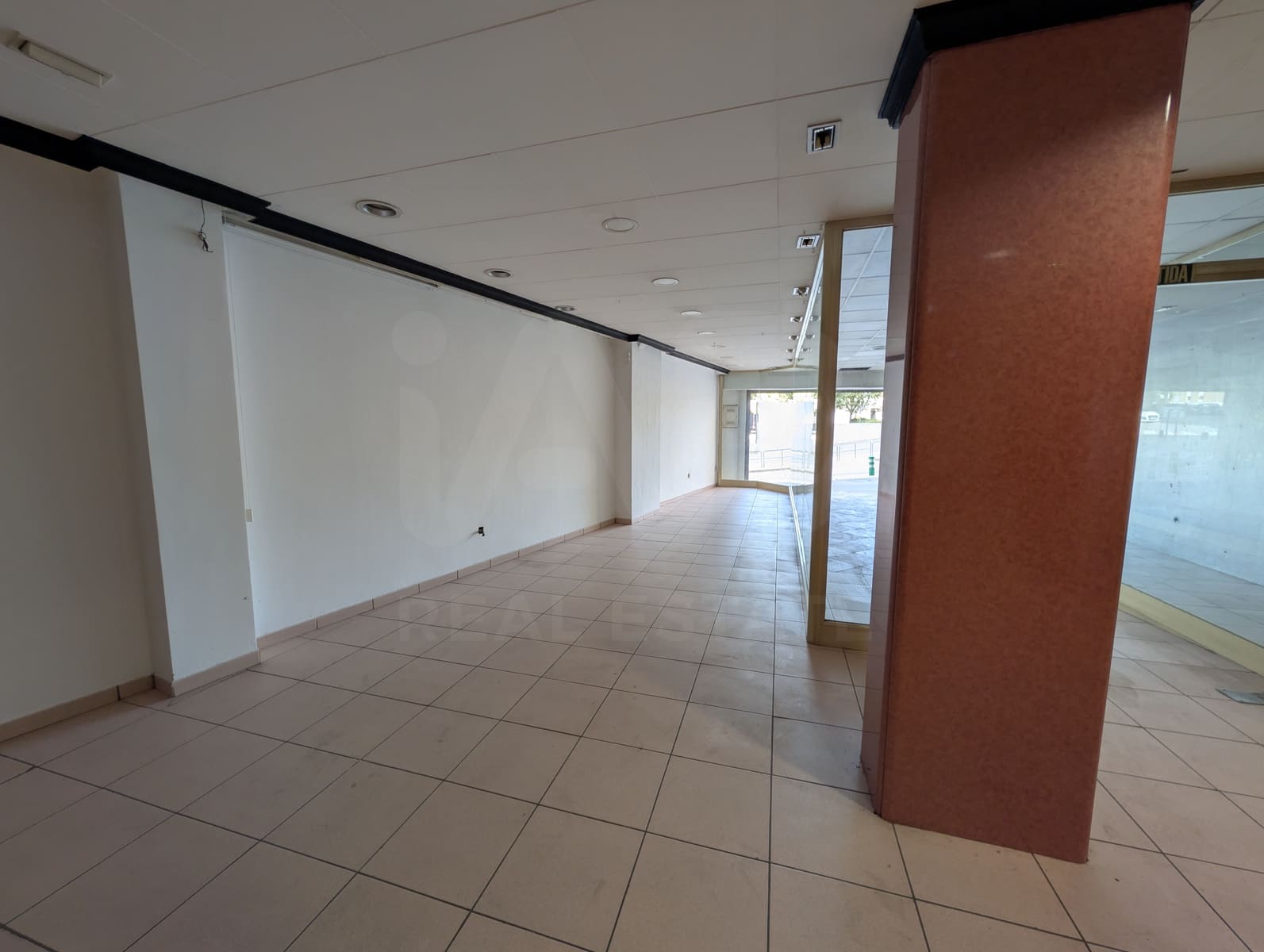 Komercyjne na sprzedaż w Manresa - 470 000 € (Ref: 10080293)