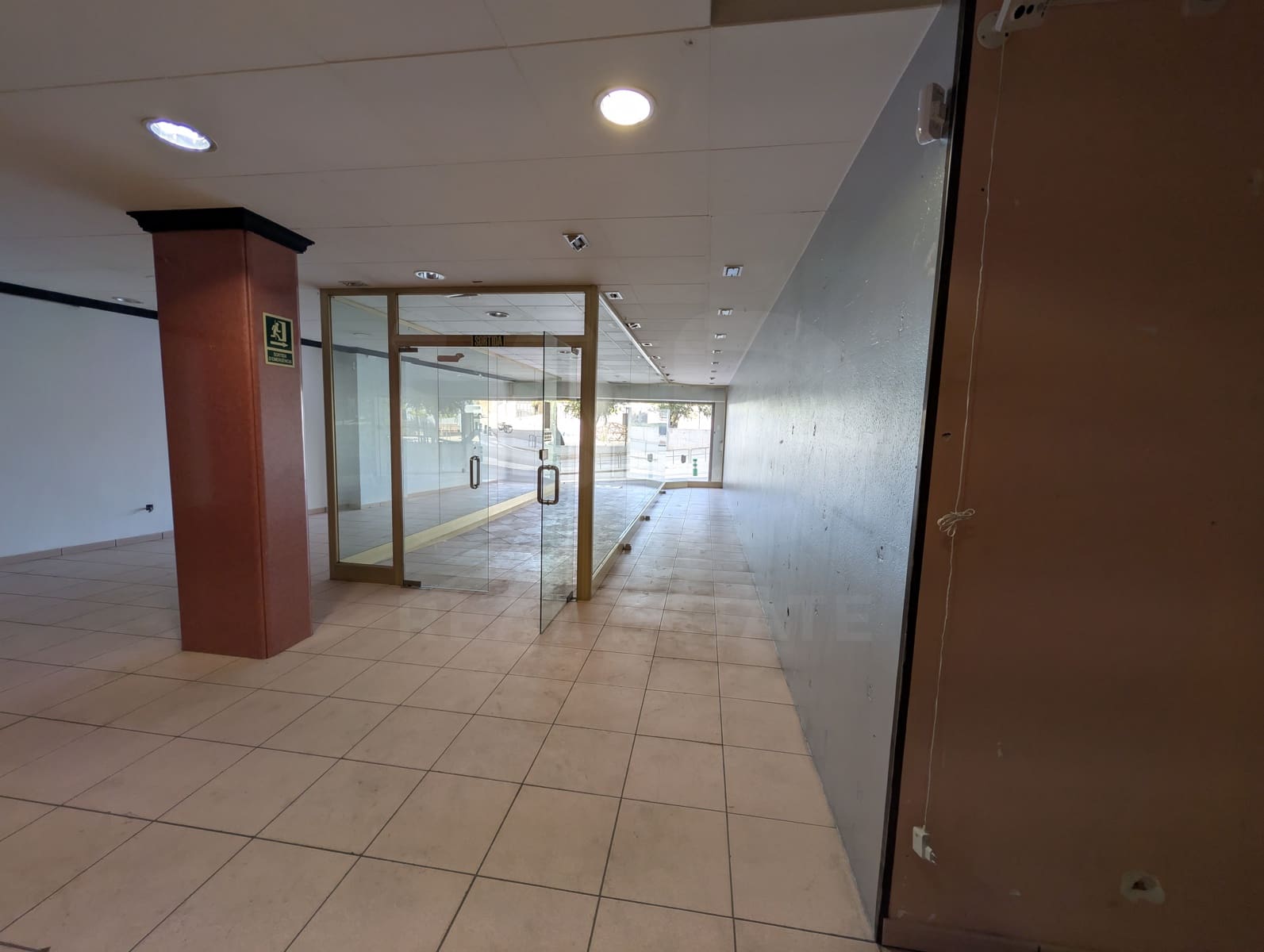 Komercyjne na sprzedaż w Manresa - 470 000 € (Ref: 10080293)