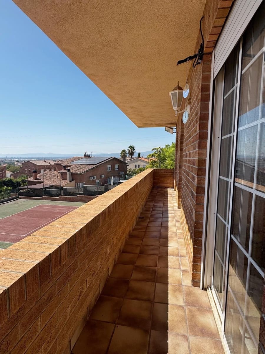 5 sypialnia Dom na sprzedaż w La Secuita z garażem - 520 000 € (Ref: 10081088)