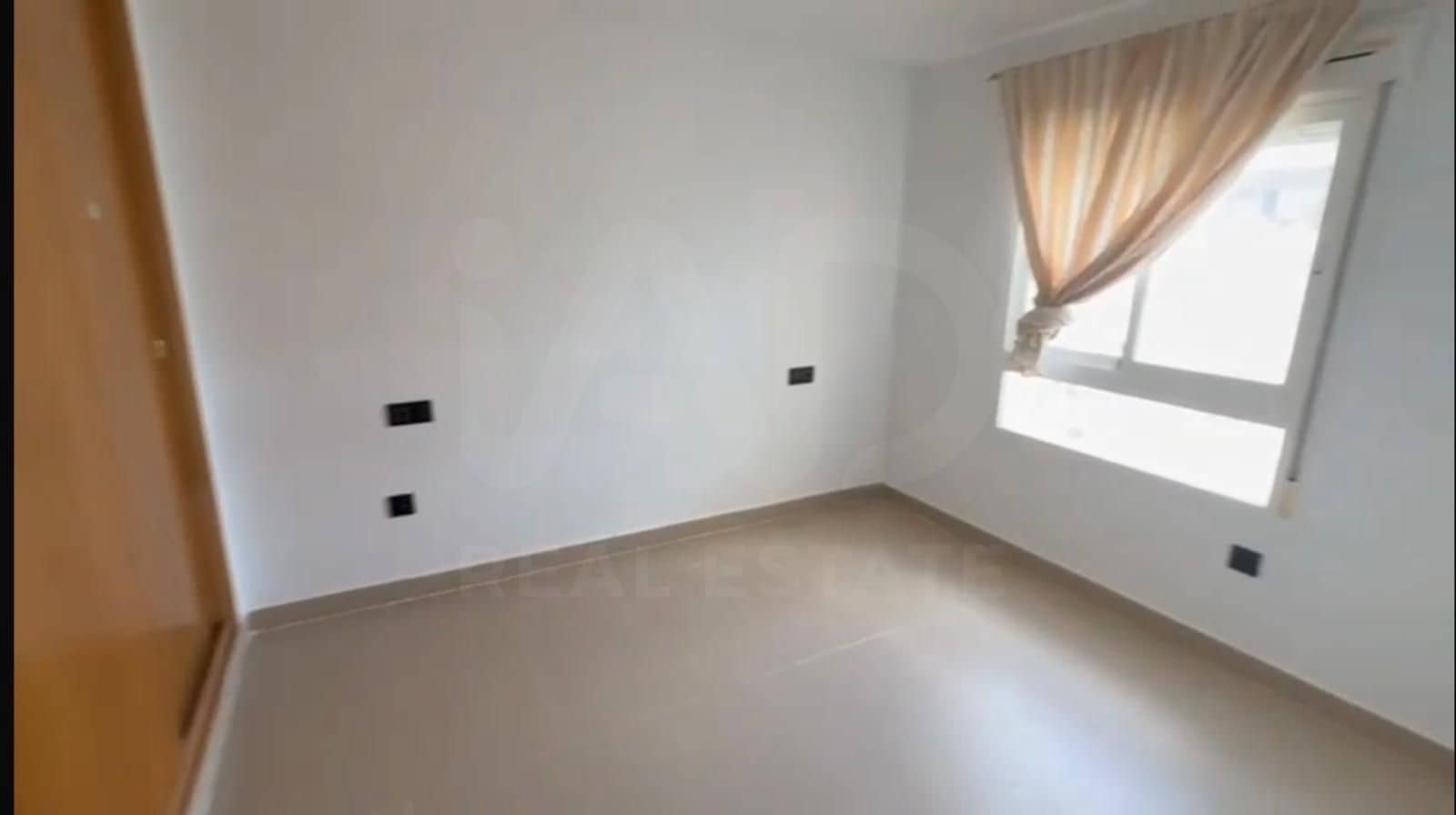 Penthouse na sprzedaż w Santa Eulalia / Santa Eularia z garażem - 1 150 000 € (Ref: 10081090)
