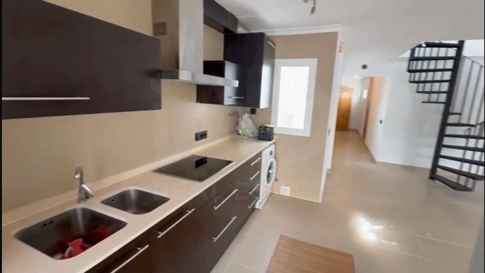 Penthouse na sprzedaż w Santa Eulalia / Santa Eularia z garażem - 1 150 000 € (Ref: 10081090)