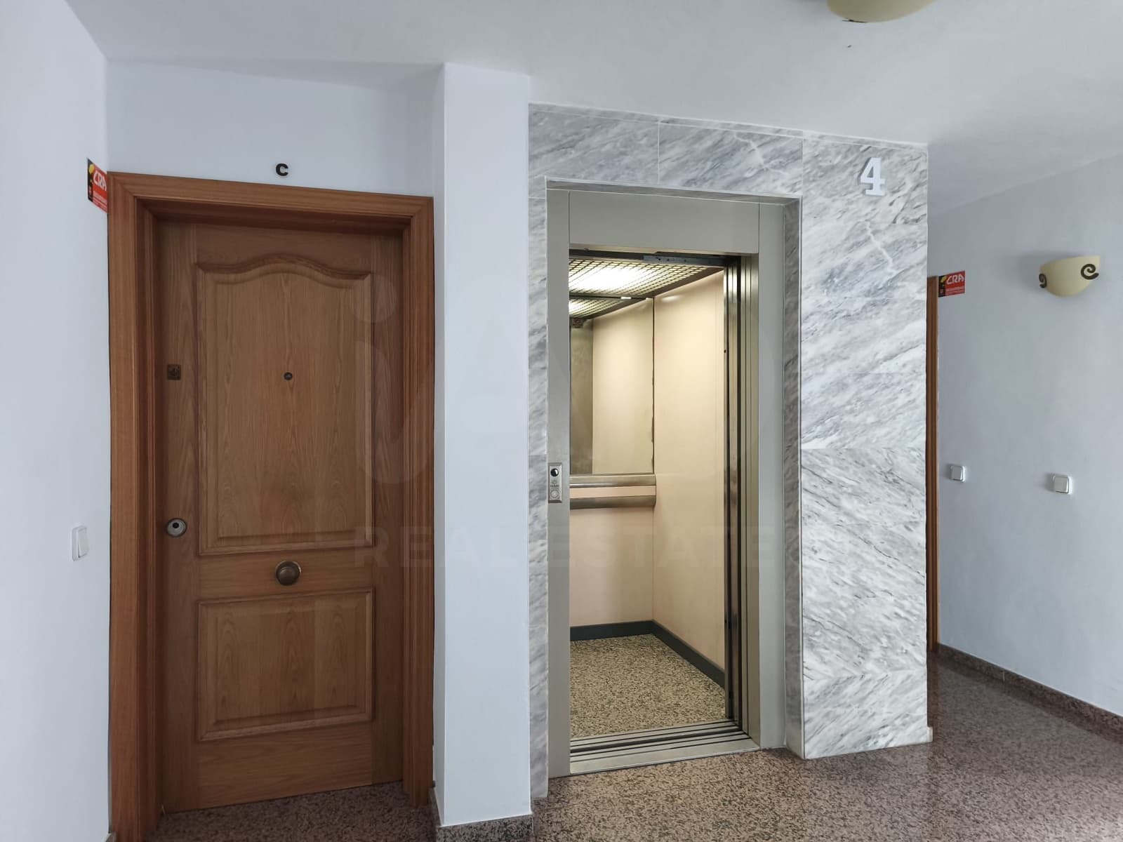 Penthouse na sprzedaż w Santa Eulalia / Santa Eularia z garażem - 1 150 000 € (Ref: 10081090)