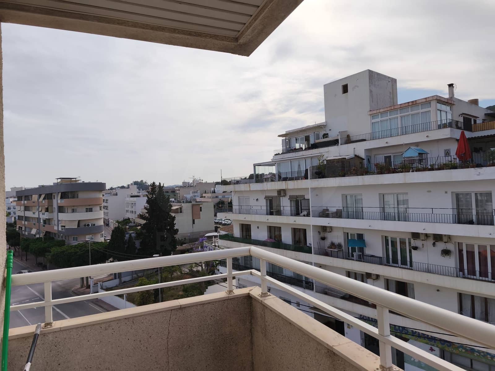 Penthouse na sprzedaż w Santa Eulalia / Santa Eularia z garażem - 1 150 000 € (Ref: 10081090)