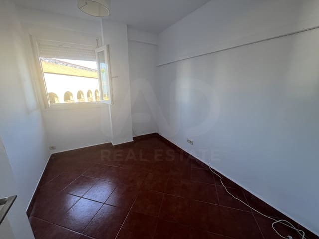 3 bedroom Apartment for sale in Carretera de Cadiz, Málaga city - € 349,000 (Ref: 10081091)