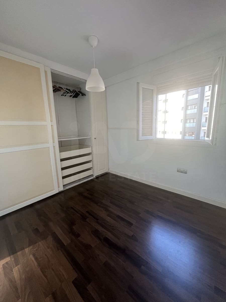 3 soveværelse Lejlighed til salg i Malaga by - € 349.000 (Ref: 10081091)
