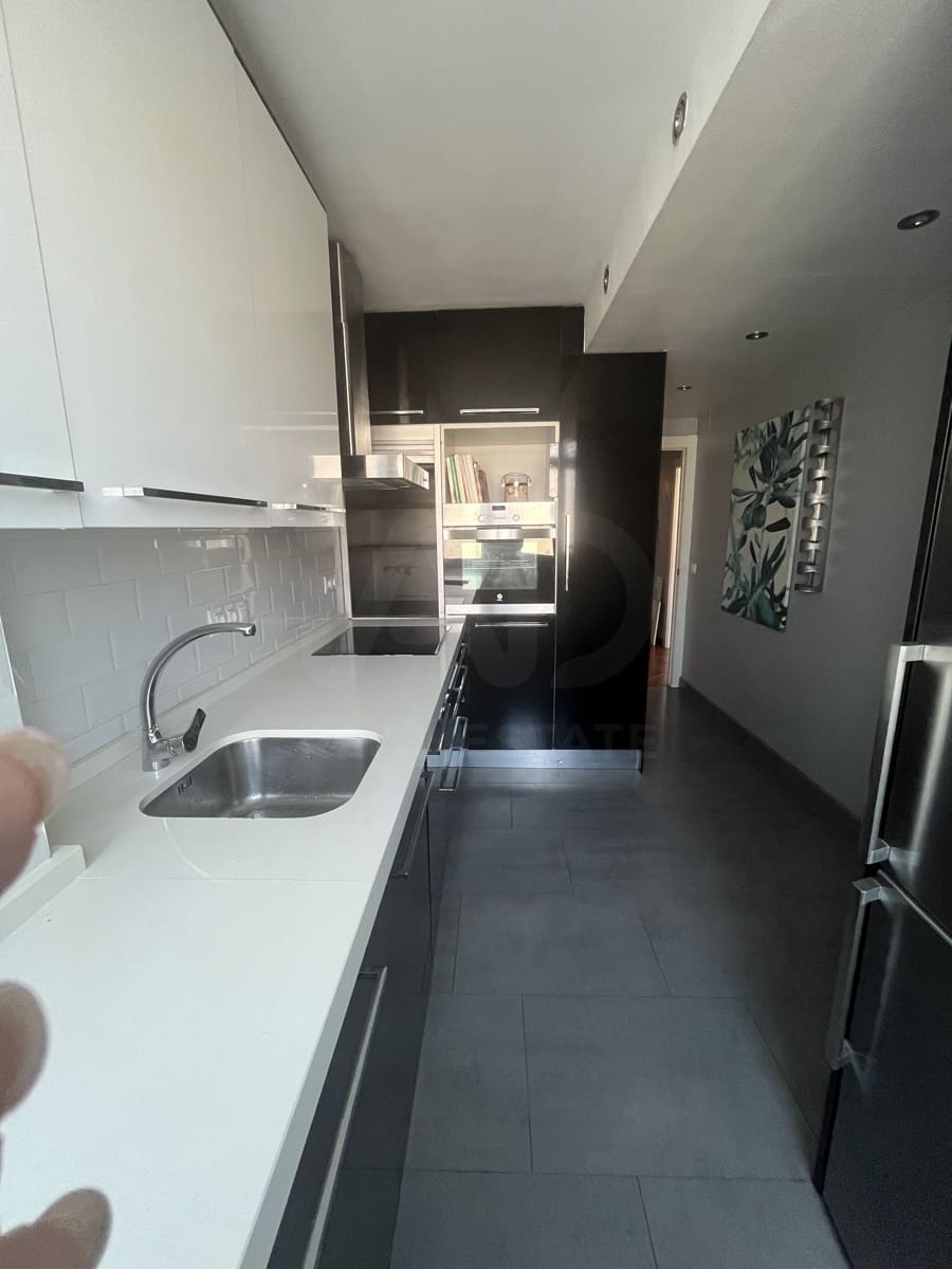 3 soveværelse Lejlighed til salg i Malaga by - € 349.000 (Ref: 10081091)