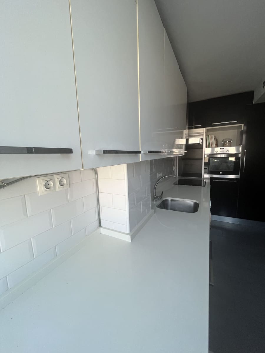 3 soveværelse Lejlighed til salg i Malaga by - € 349.000 (Ref: 10081091)
