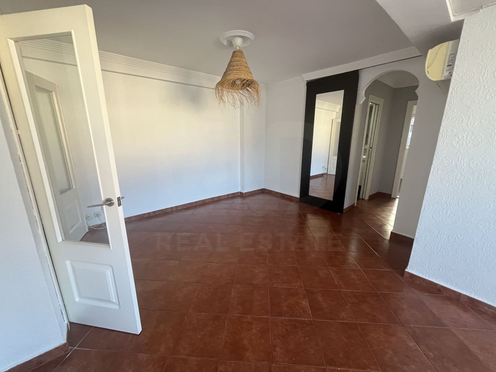 3 soveværelse Lejlighed til salg i Malaga by - € 349.000 (Ref: 10081091)