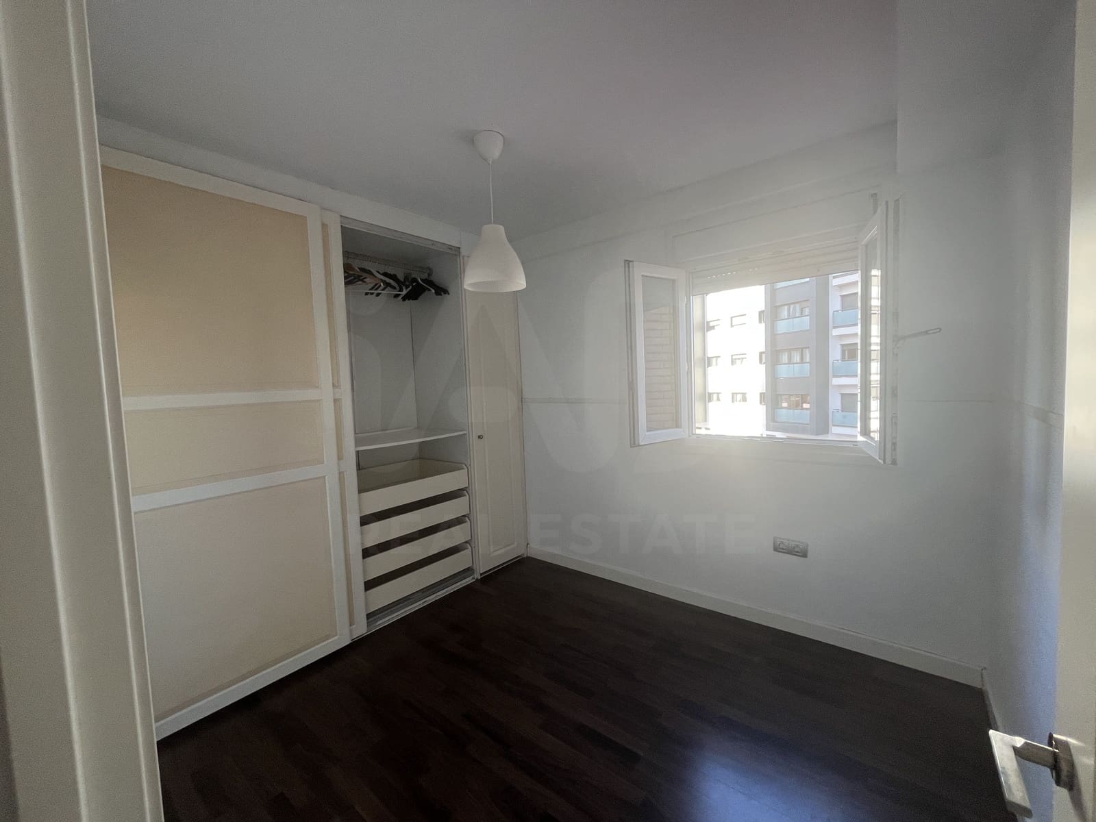 3 soveværelse Lejlighed til salg i Malaga by - € 349.000 (Ref: 10081091)