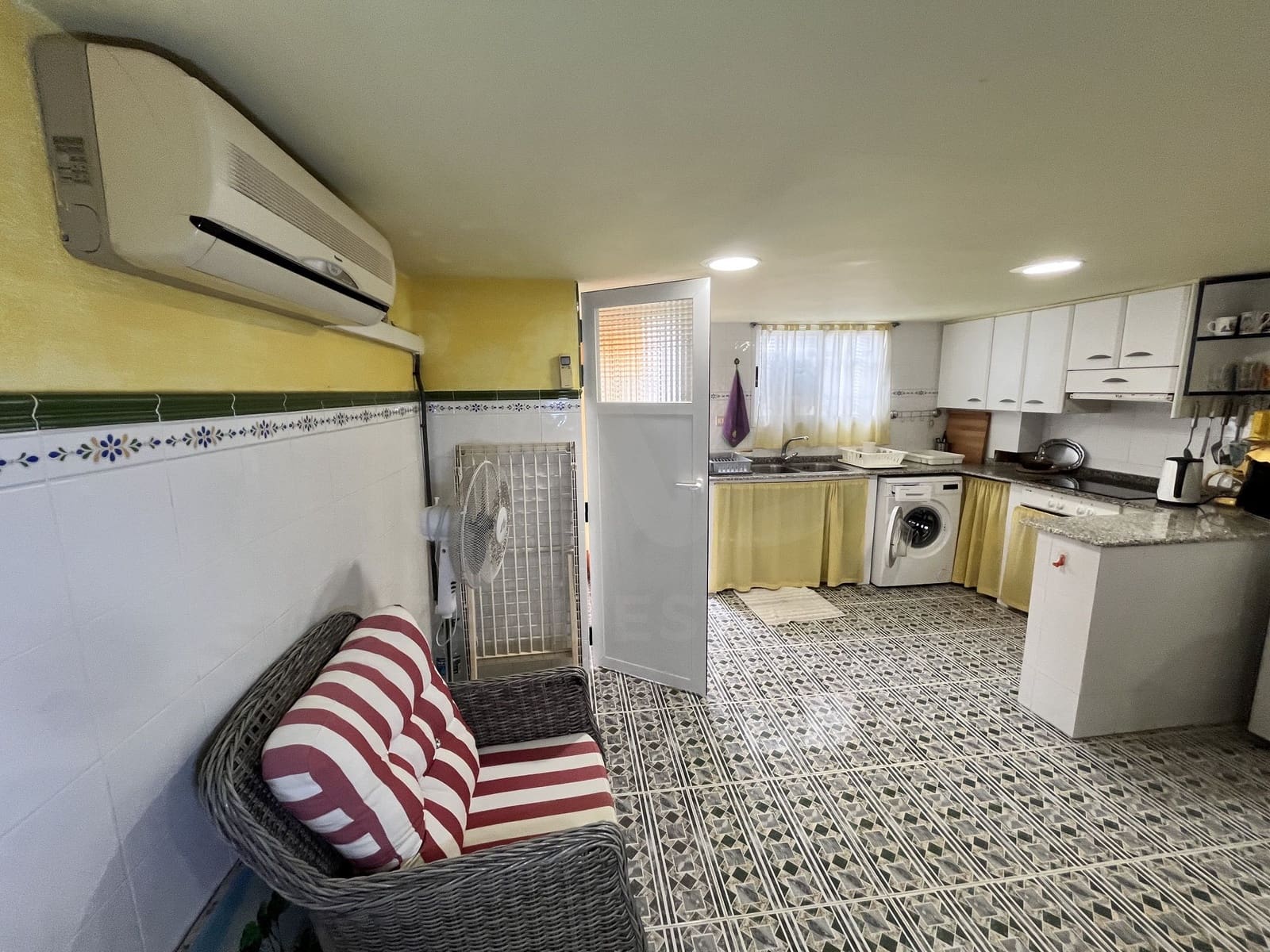 3 quarto Moradia em Banda para venda em Oropesa  - 176 000 € (Ref: 10081094)