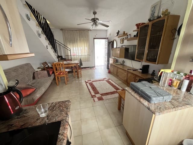 3 quarto Moradia em Banda para venda em Oropesa  - 176 000 € (Ref: 10081094)