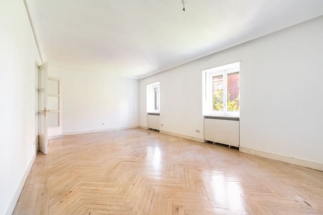 2 makuuhuone Huoneisto myytävänä paikassa Argüelles, Madrid kaupunki - 1 150 000 € (Ref: 10085048)