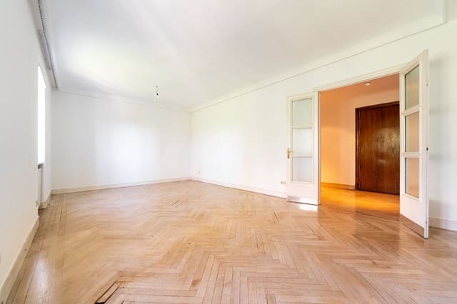 2 makuuhuone Huoneisto myytävänä paikassa Argüelles, Madrid kaupunki - 1 150 000 € (Ref: 10085048)