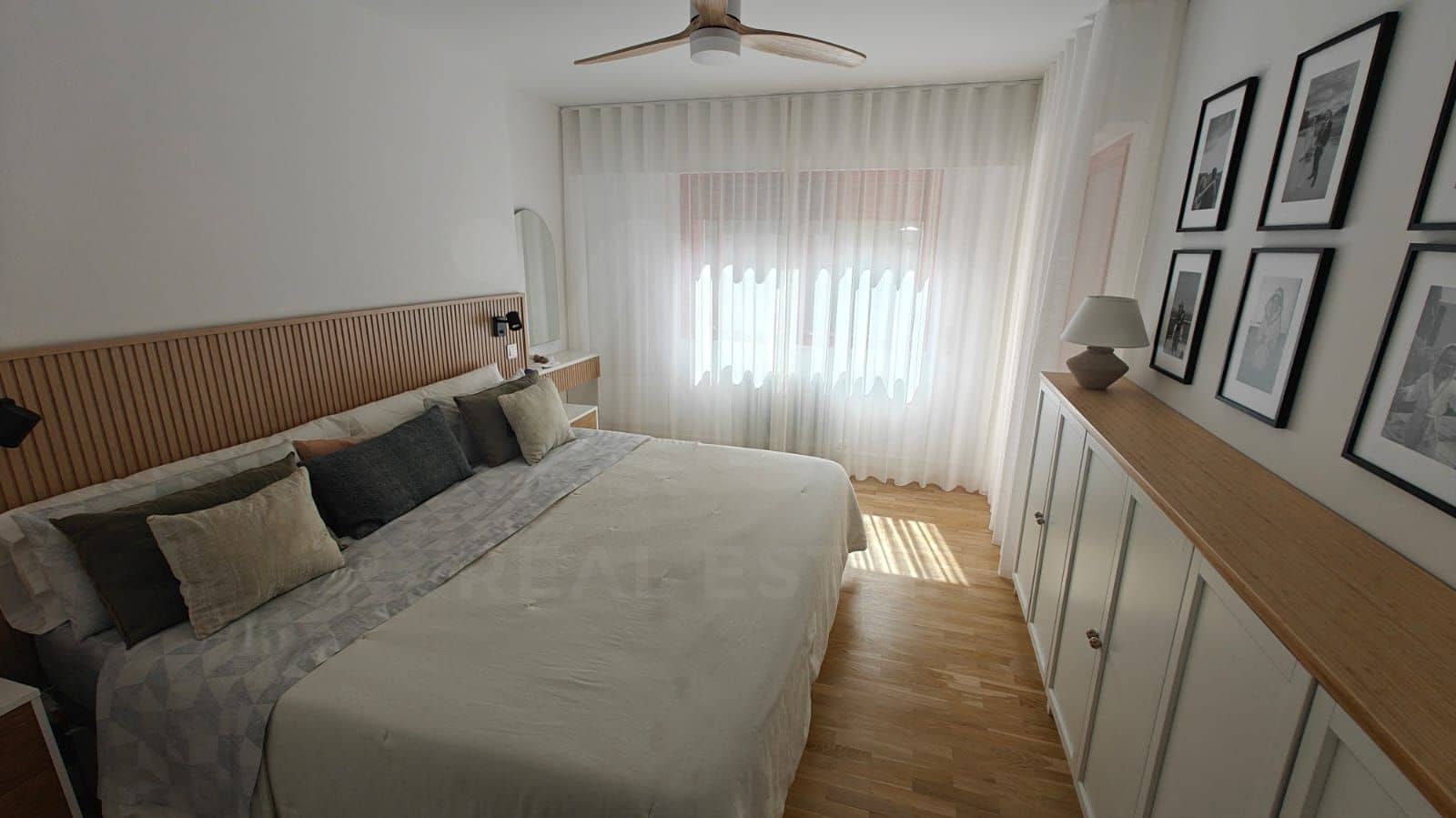 4 sypialnia Apartament na sprzedaż w Pozuelo de Alarcon z basenem garażem - 1 180 000 € (Ref: 10085050)