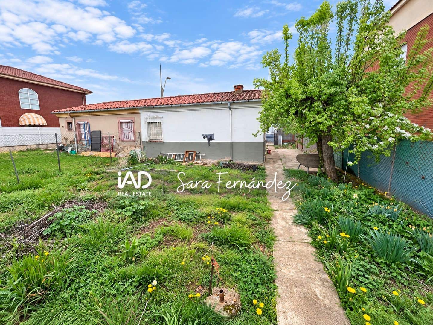 2 soveværelse Byhus til salg i San Andres del Rabanedo - € 105.000 (Ref: 10085055)