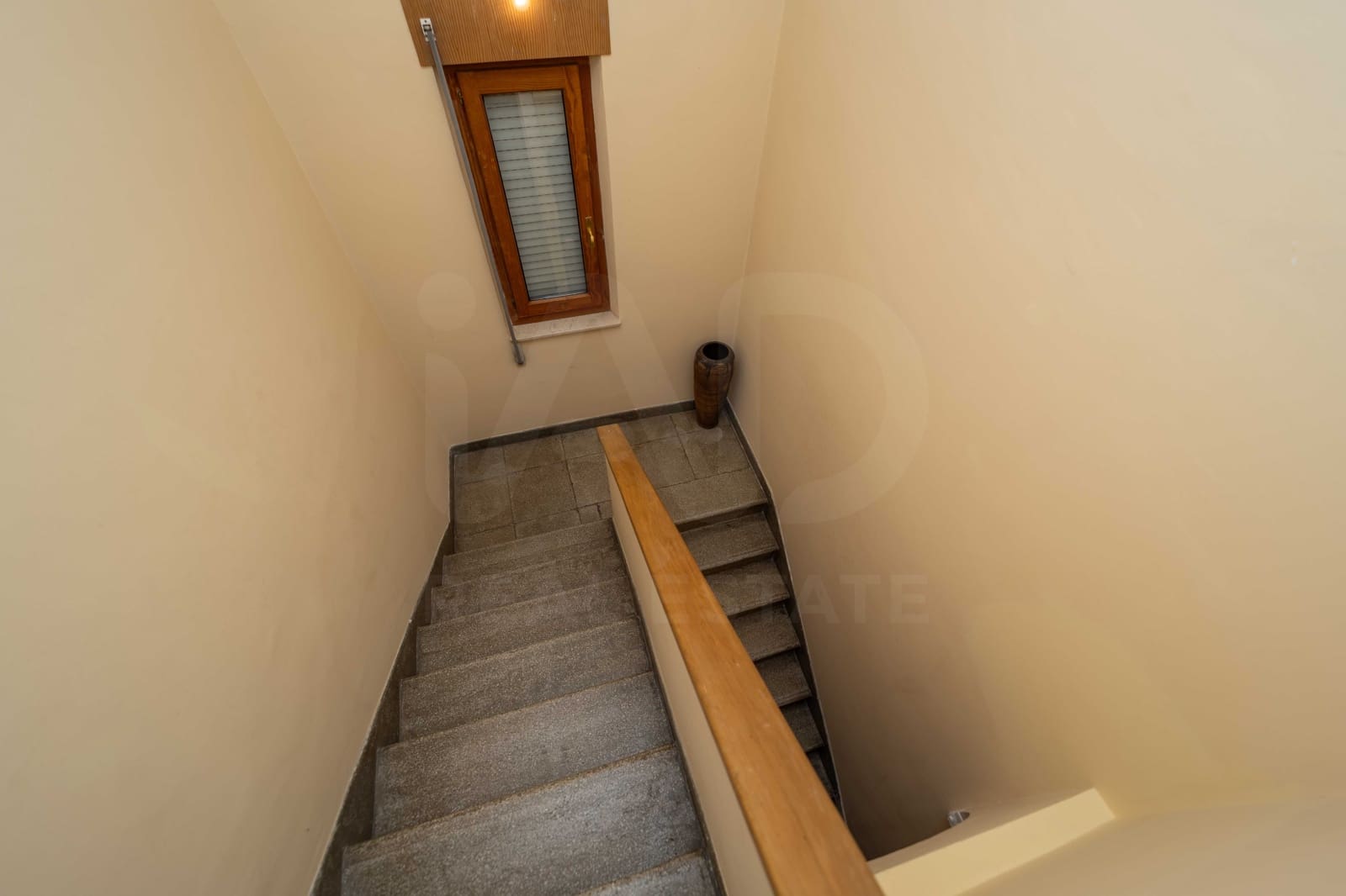 4 soveværelse Byhus til salg i Leon by med garage - € 420.000 (Ref: 10085060)