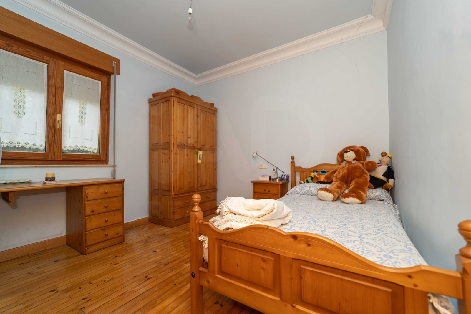 4 soveværelse Byhus til salg i Leon by med garage - € 420.000 (Ref: 10085060)