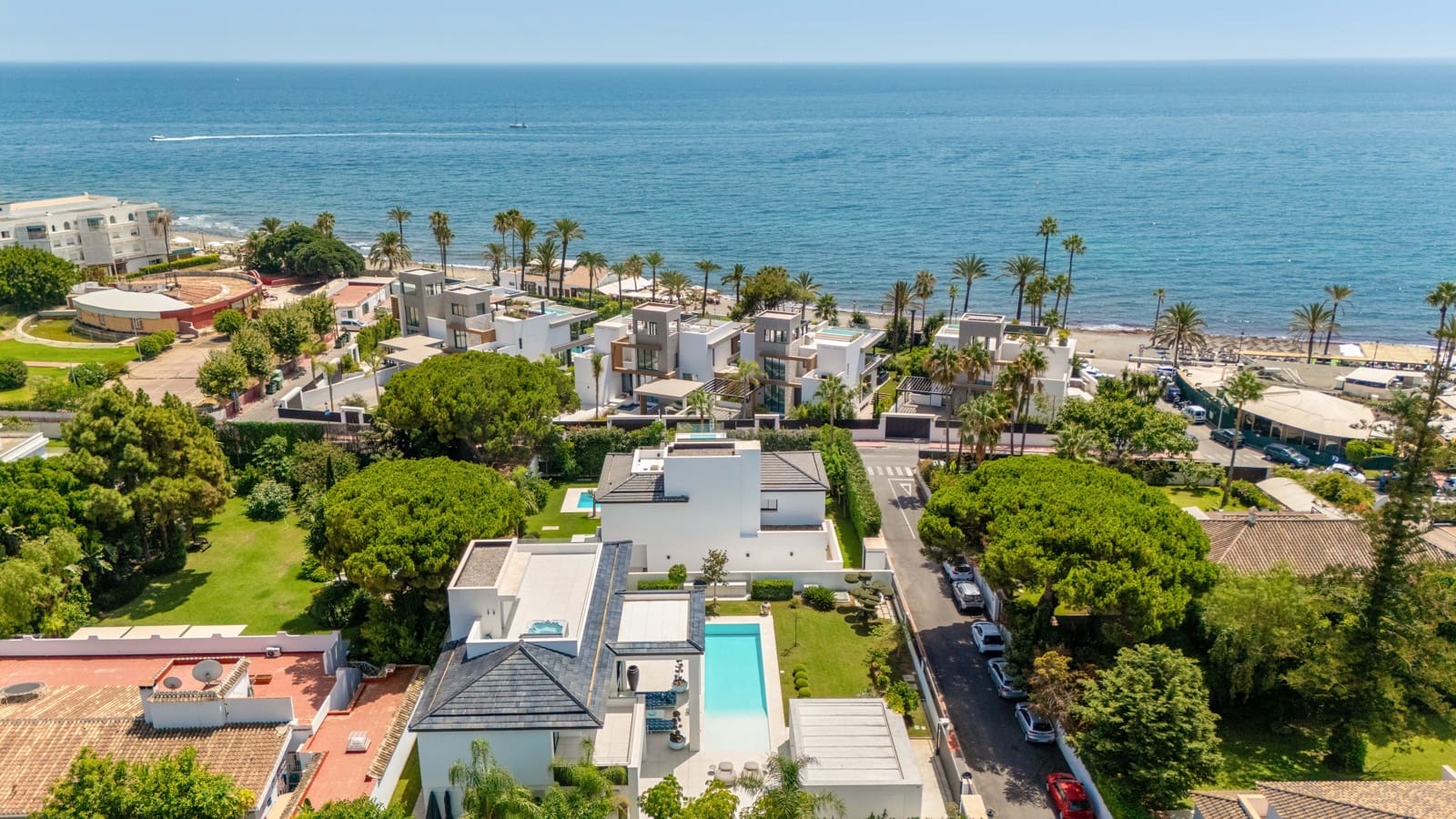 6 slaapkamer Villa te koop in Marbella met zwembad garage - € 7.490.000 (Ref: 10085061)