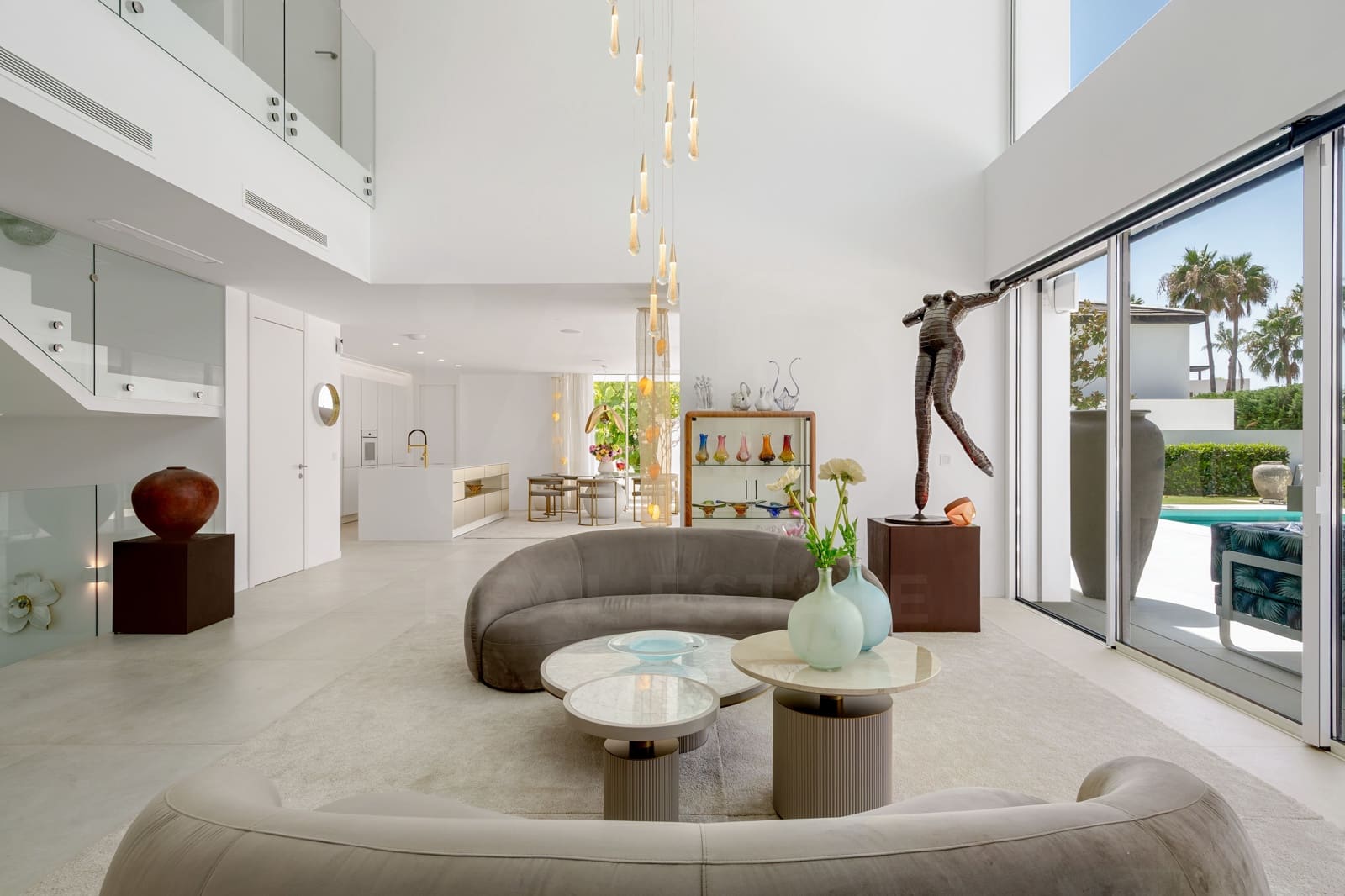 6 slaapkamer Villa te koop in Marbella met zwembad garage - € 7.490.000 (Ref: 10085061)