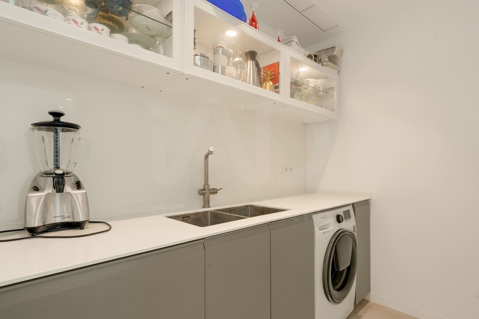 6 slaapkamer Villa te koop in Marbella met zwembad garage - € 7.490.000 (Ref: 10085061)