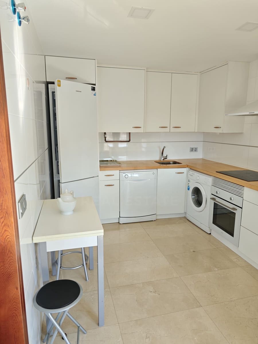 2 soverom Leilighet til leie i Valencia de Don Juan med garasje - € 550 (Ref: 10085065)