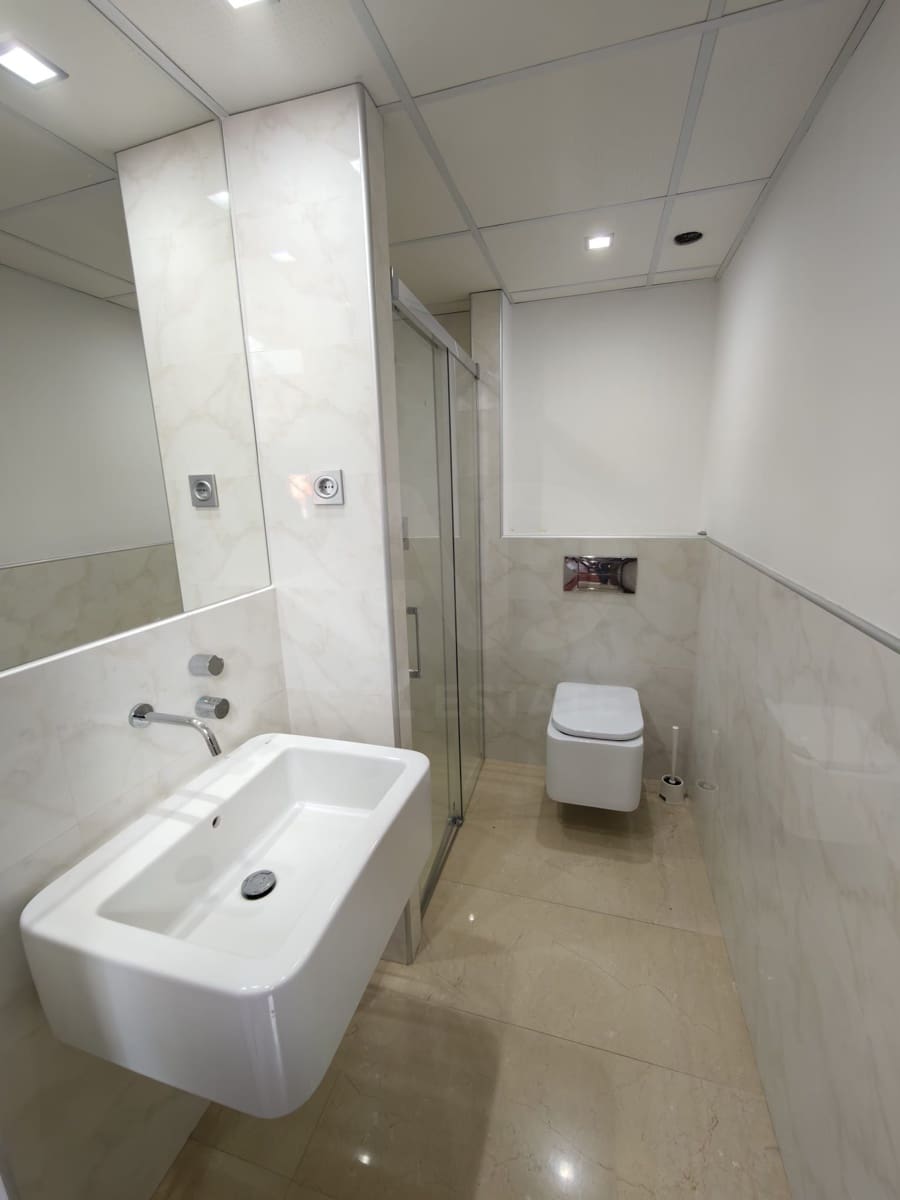 2 soverom Leilighet til leie i Valencia de Don Juan med garasje - € 550 (Ref: 10085065)