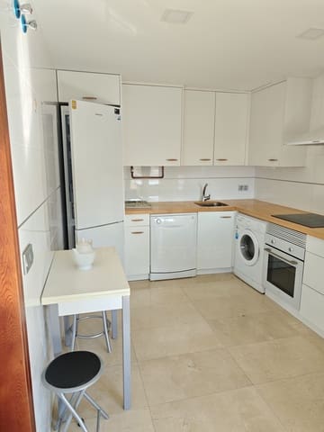 2 soverom Leilighet til leie i Valencia de Don Juan med garasje - € 550 (Ref: 10085065)