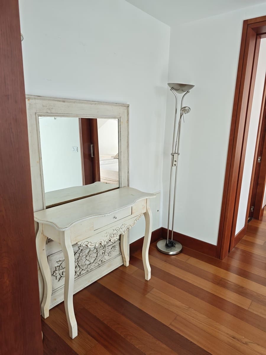 2 soverom Leilighet til leie i Valencia de Don Juan med garasje - € 550 (Ref: 10085065)