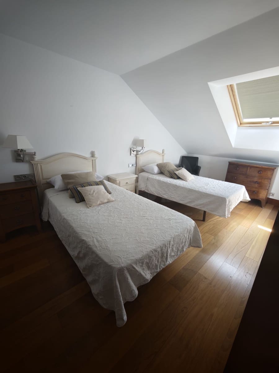 2 soverom Leilighet til leie i Valencia de Don Juan med garasje - € 550 (Ref: 10085065)