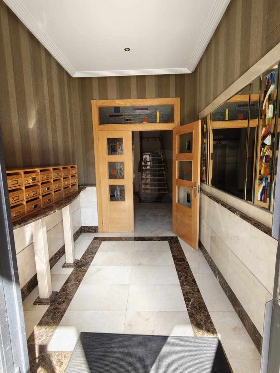 2 soverom Leilighet til leie i Valencia de Don Juan med garasje - € 550 (Ref: 10085065)