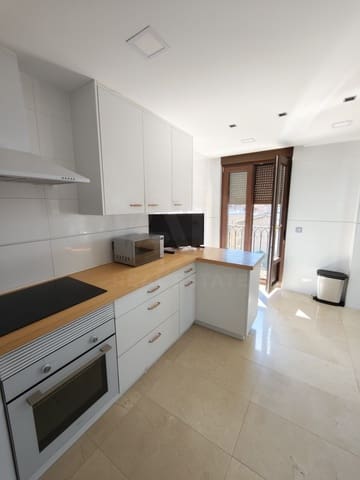 2 soverom Leilighet til leie i Valencia de Don Juan med garasje - € 550 (Ref: 10085065)