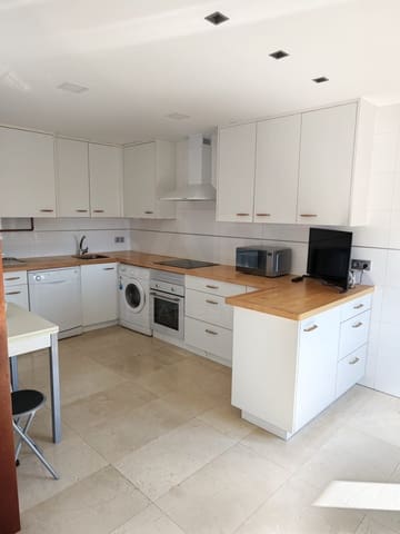 2 soverom Leilighet til leie i Valencia de Don Juan med garasje - € 550 (Ref: 10085065)