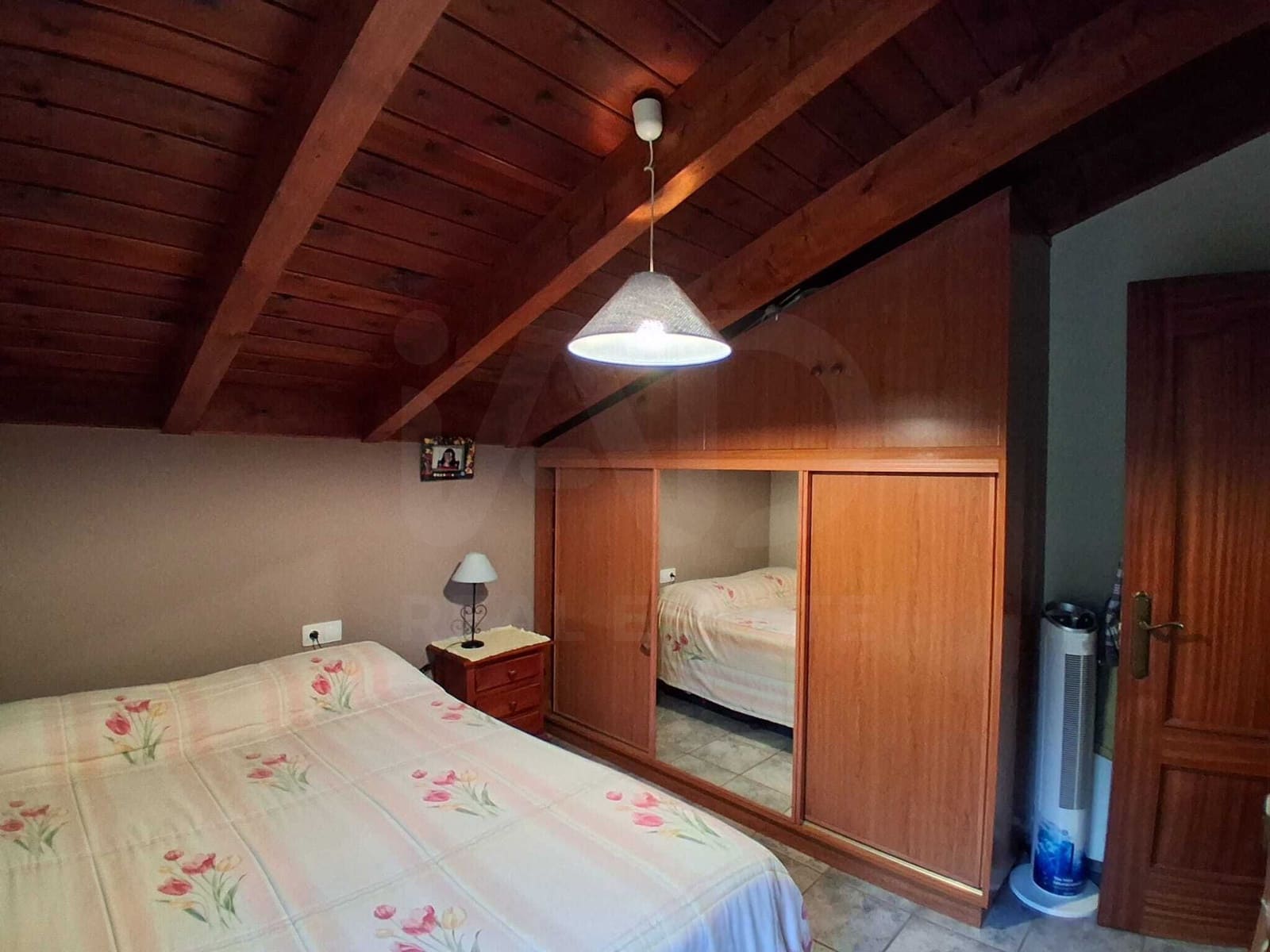 Bar/Restaurante de 3 habitaciones en Valdepiélago en venta con garaje - 360.000 € (Ref: 10085066)