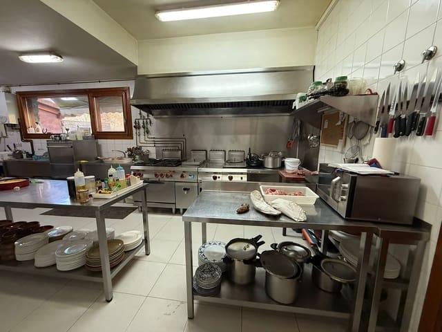 Bar/Restaurante de 3 habitaciones en Valdepiélago en venta con garaje - 360.000 € (Ref: 10085066)