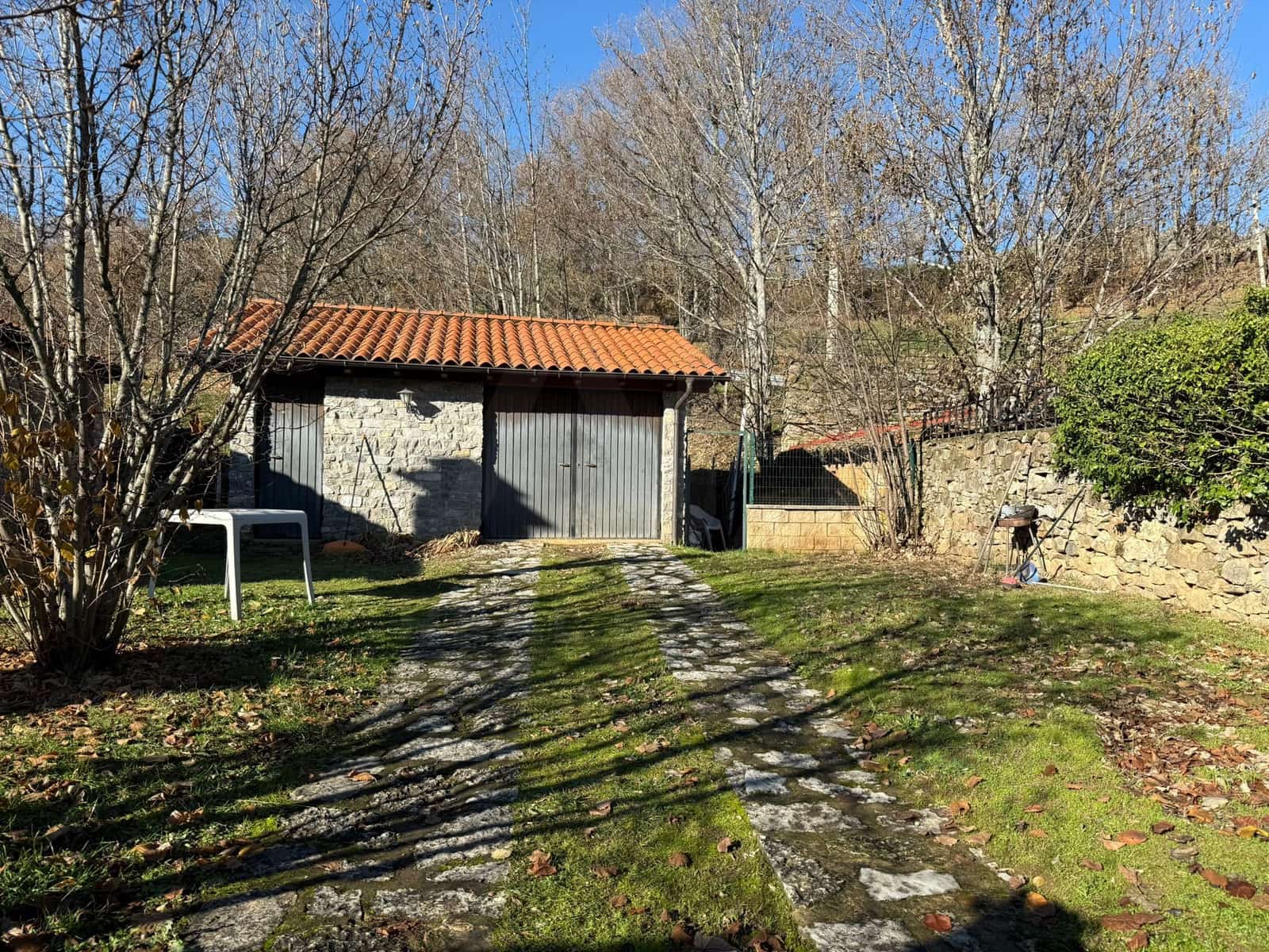 Bar/Restaurante de 3 habitaciones en Valdepiélago en venta con garaje - 360.000 € (Ref: 10085066)